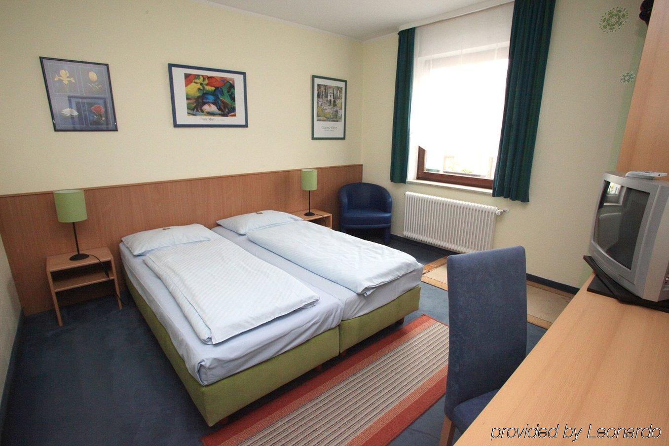 City Hotel Fellbach 24H Check-In Luaran gambar