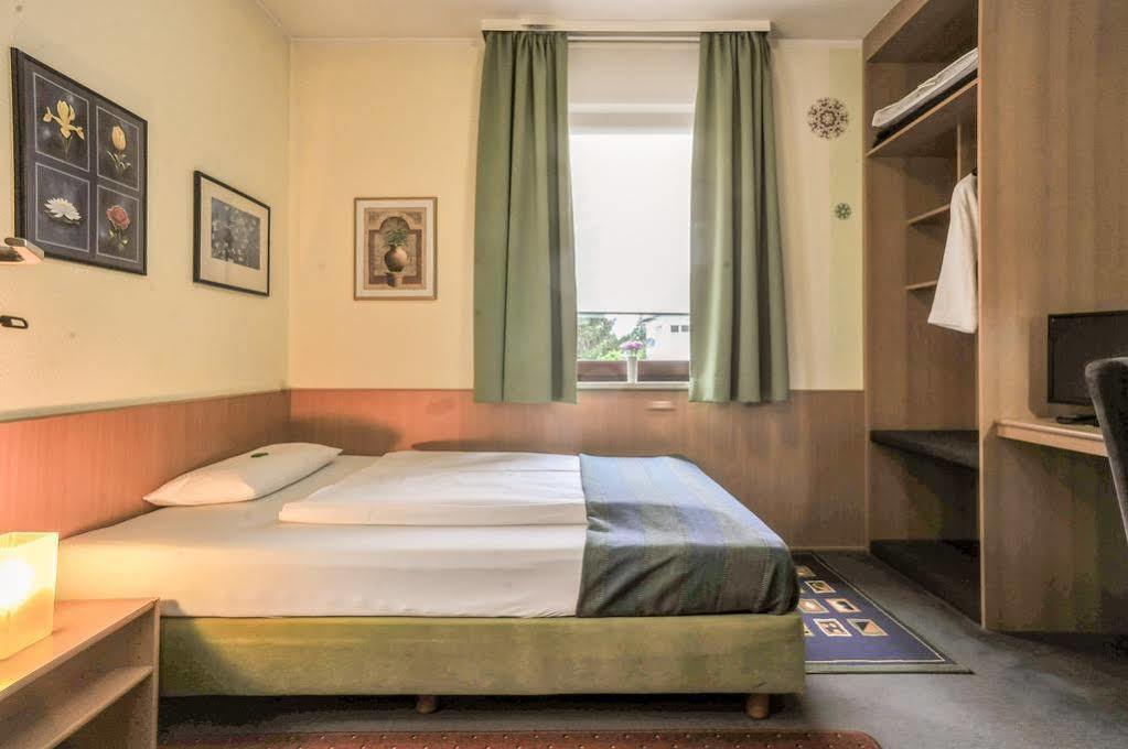 City Hotel Fellbach 24H Check-In Luaran gambar